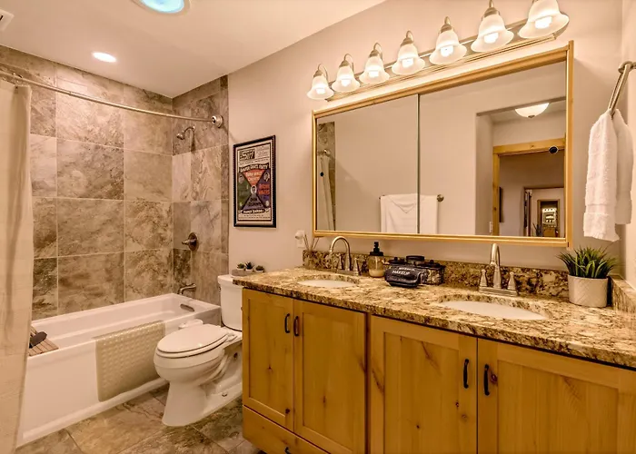 Peaceful Desert Retreat - Stunning Views - Pool Spa, Backyard, Music - ! Holiday home Tucson